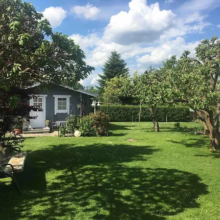 Apartment Idyllisches Ferienhaeuschen In Beetz
